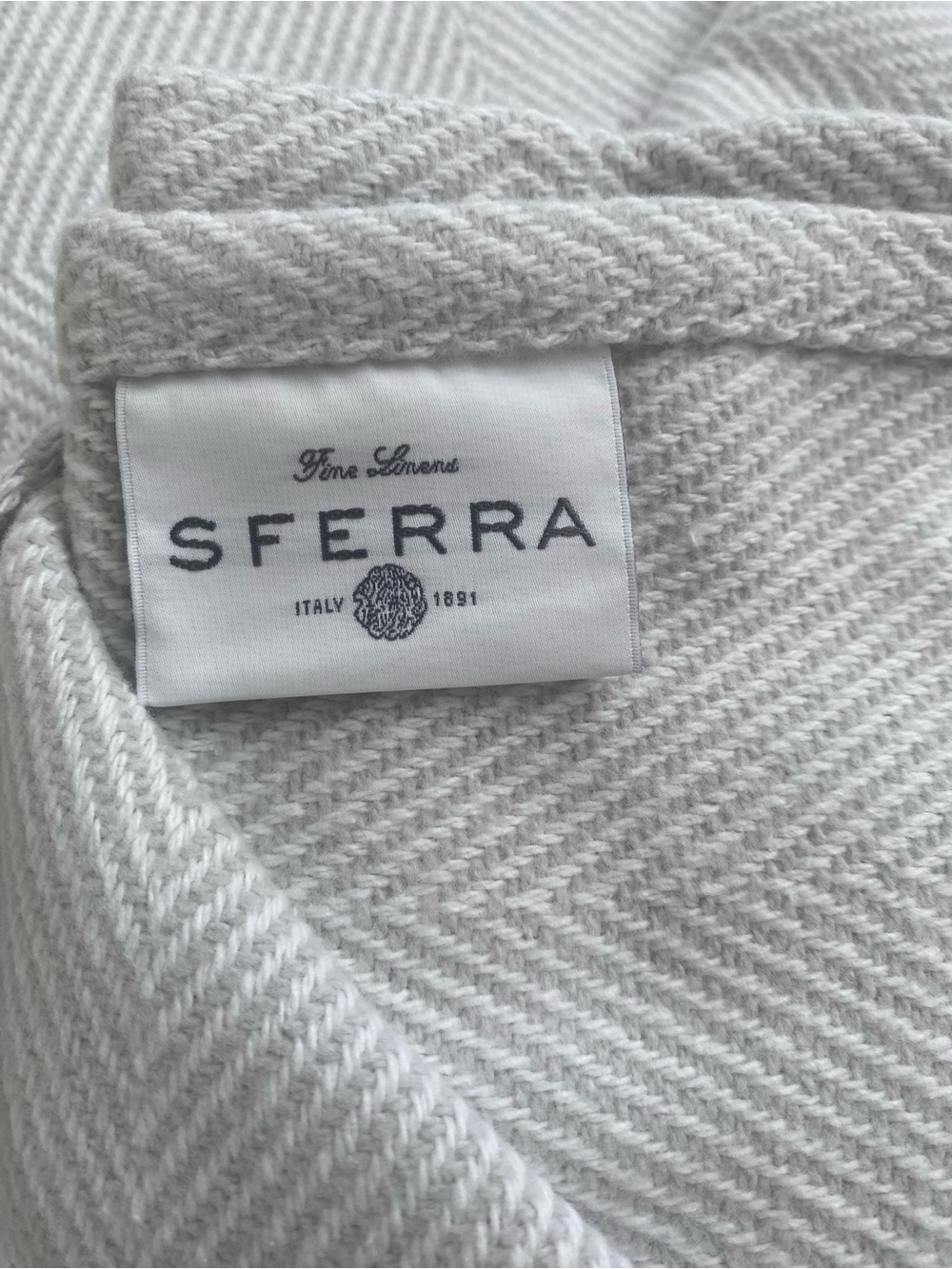 SFERRA
Capriana Brushed Cotton Throw, 51" x 71"